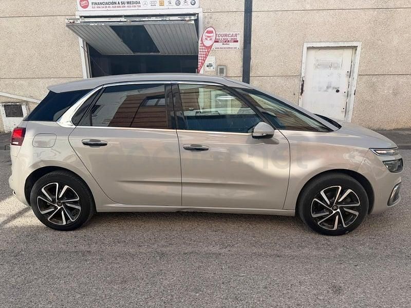 Usado Citroën C4 Picasso Feel 100 CV (73 kW) 2017 Beige Monovolumen
