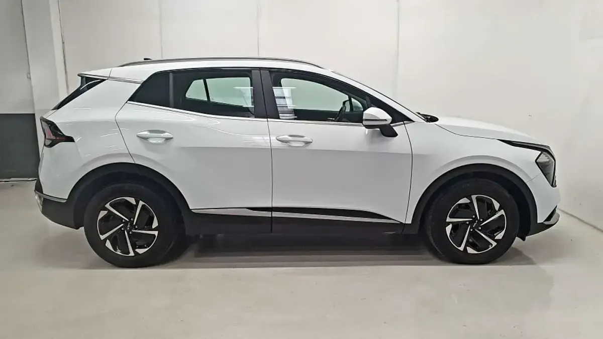 Usado Kia Sportage 152 CV (111 kW) 2023 Blanco SUV