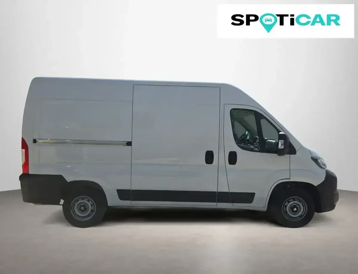 Usado Fiat Ducato 140 CV (102 kW) 2024 Blanco Van