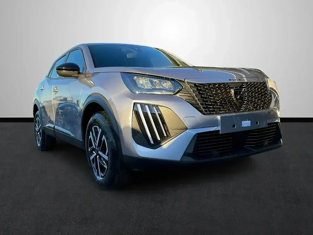 Nuevo Peugeot 2008 Style 145 CV (106 kW) 2025 Gris SUV