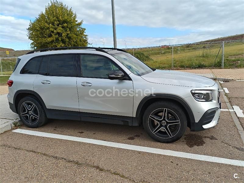 Usado Mercedes GLB200 150 CV (110 kW) 2023 Gris / plata SUV