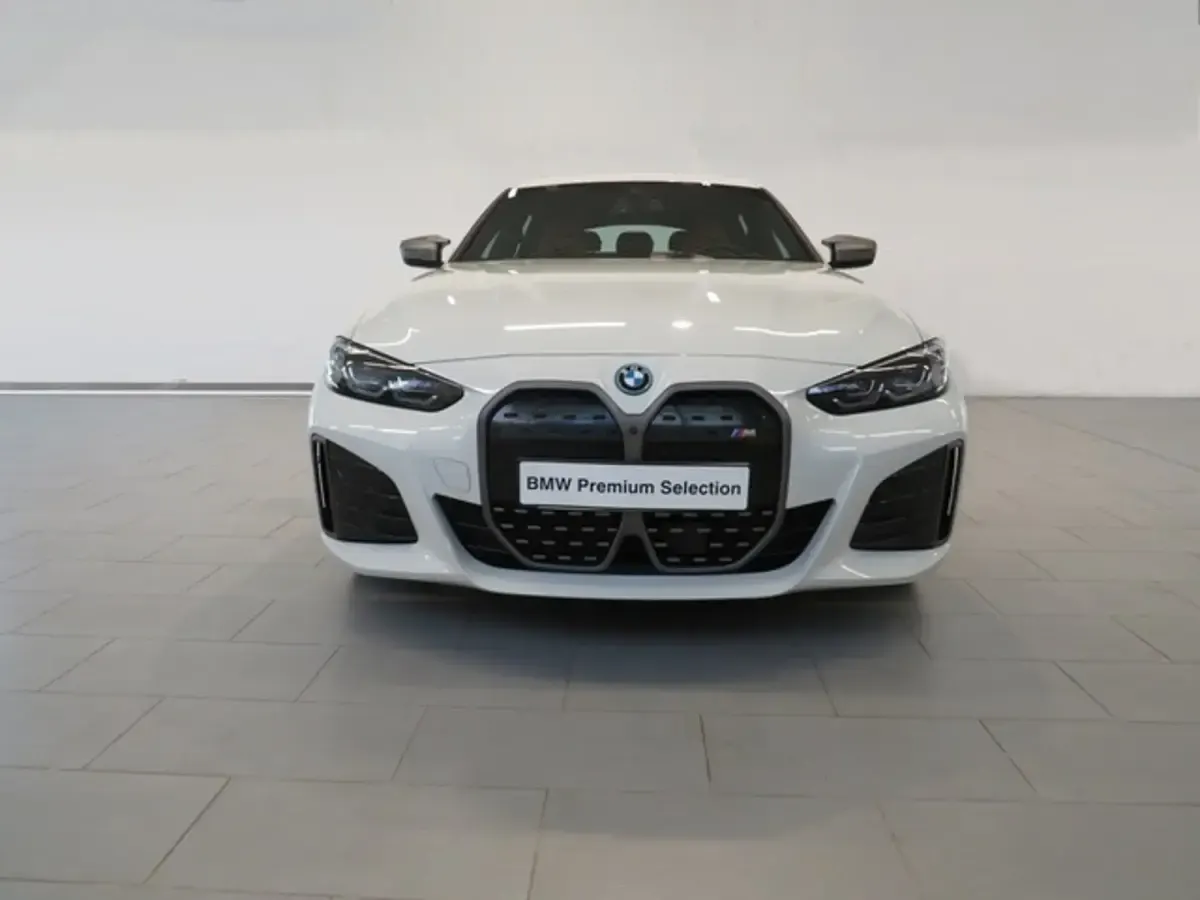 Usado BMW i4 Shadowline 400 kW (544 CV) 2024 Eléctrico Berlina