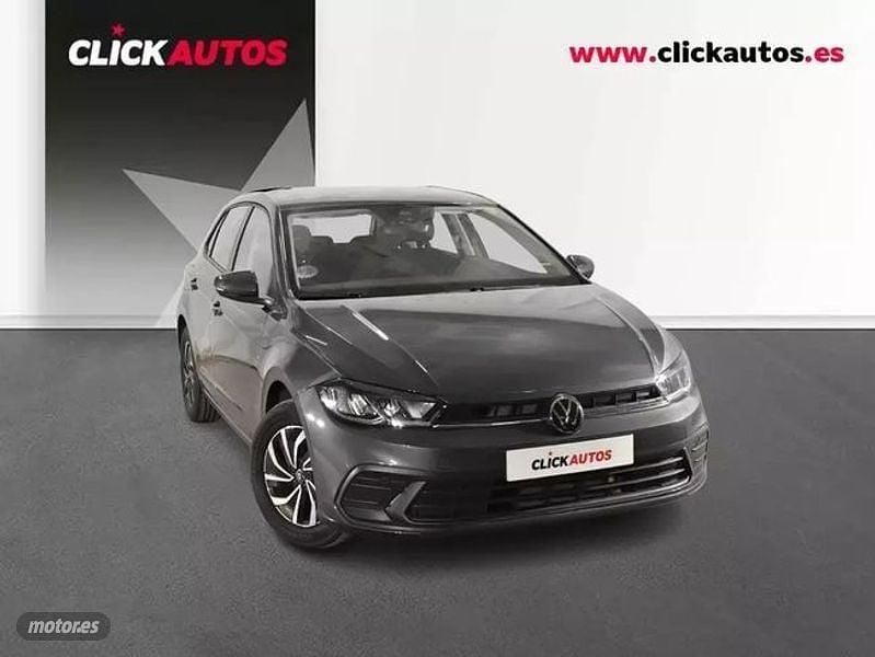 Usado VW Polo Life 95 CV (69 kW) 2025 Gris Utilitario