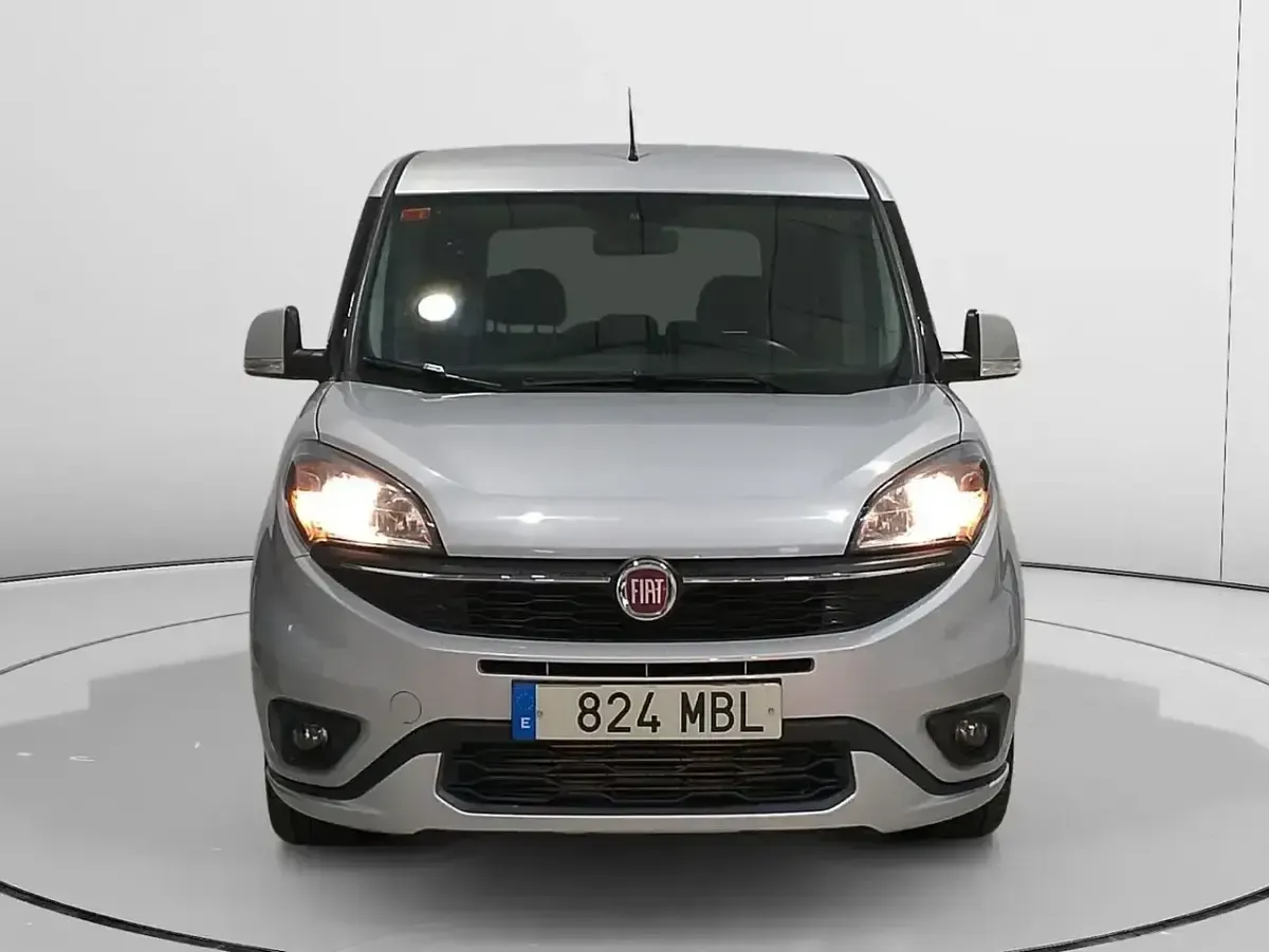 Brugt Fiat Doblò Trekking 120 HK (88 kW) 2022 Grå MPV