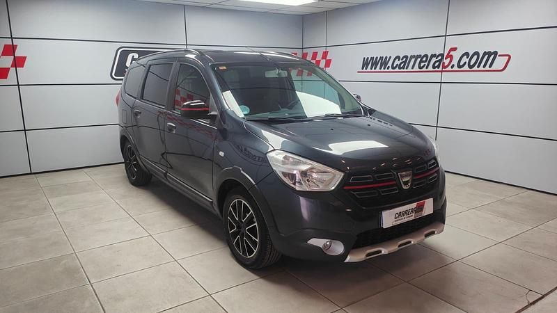 Usado Dacia Lodgy Stepway 115 CV (84 kW) 2019 Gray Monovolumen