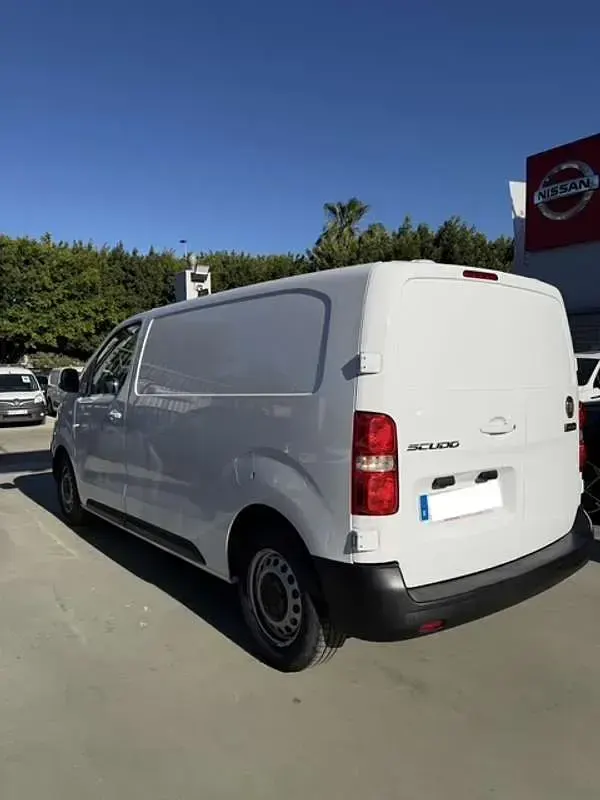 Usado Fiat Scudo 102 CV (75 kW) 2023 Blanco Van