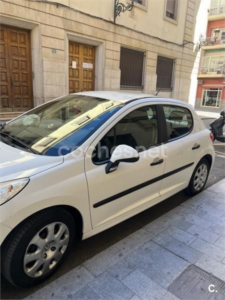 Blanco Usado 2009 Peugeot 207 Familiar | 4250 € (Precio justo) - Imagen 1/3