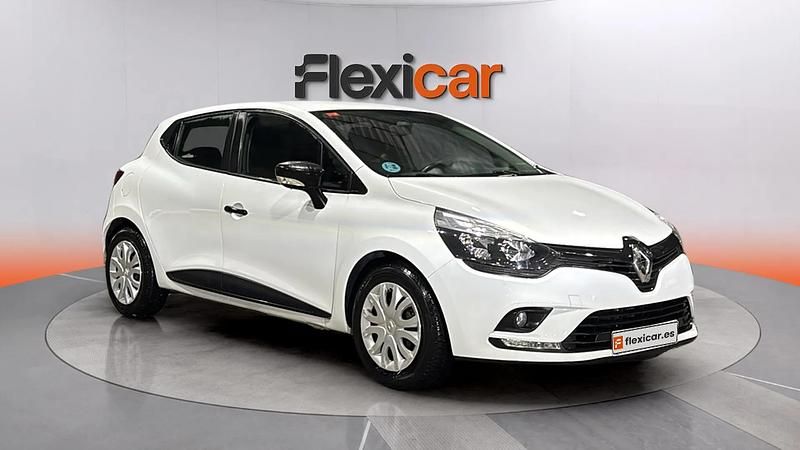 Usado Renault Clio IV Business 75 CV (55 kW) 2019 Blanco Berlina