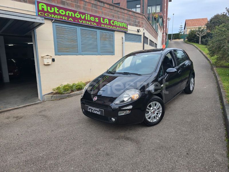 Negro Usado 2016 Fiat Punto Pop Utilitario | 8500 € (Un poco caro) - Imagen 1/4