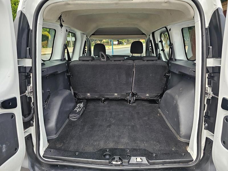 Blanco Usado 2020 Dacia Dokker Essentiel Berlina | 12.990 € (Precio justo) - Imagen 1/4