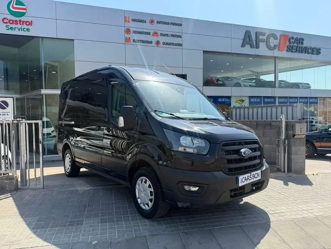 Usado Ford Transit Trend 129 CV (94 kW) 2022 Negro Van
