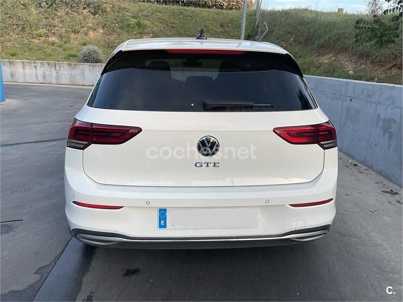 Usado VW Golf VIII GTE 245 CV (180 kW) 2020 Blanco Berlina