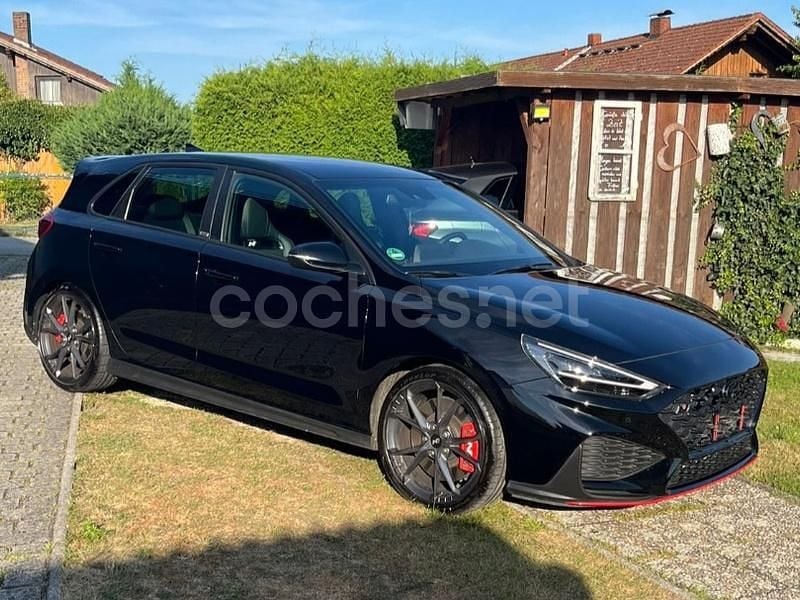 Negro Usado 2022 Hyundai i30 N Performance Berlina | 29.990 € (Precio justo) - Imagen 1/4
