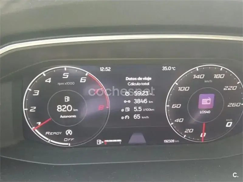 Usado Seat Leon Style 130 CV (95 kW) 2020 Blanco Familiar