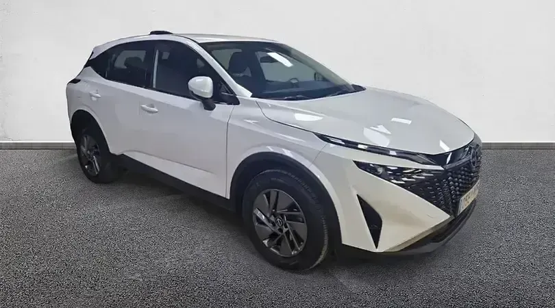 Usado Nissan Qashqai Acenta 158 CV (116 kW) 2025 Lunar white (perlada) SUV