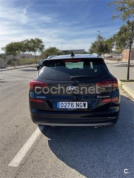 Usado Hyundai Tucson 136 CV (100 kW) 2020 Negro SUV