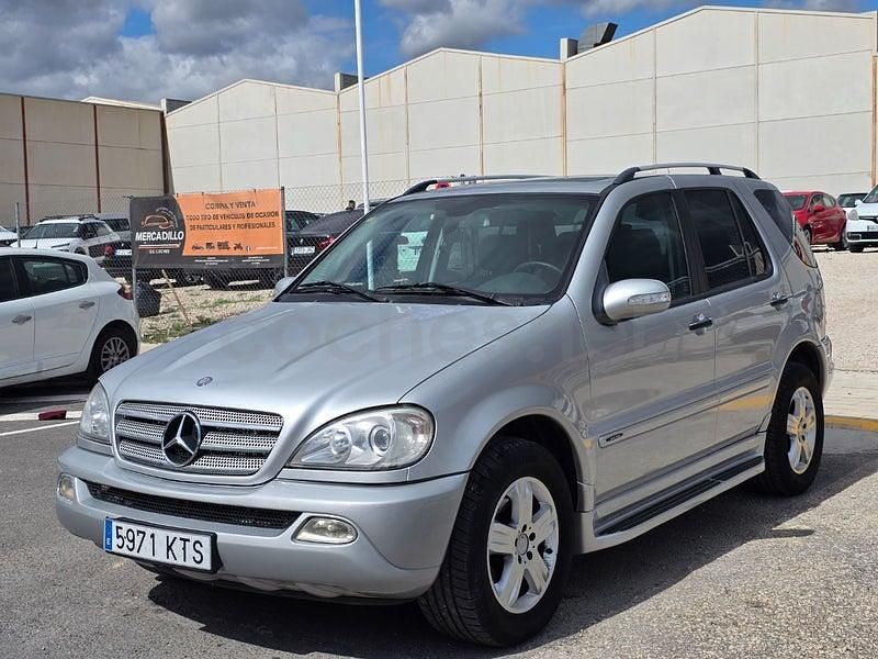Usado Mercedes ML350 235 CV (172 kW) 2004 Gris / plata SUV
