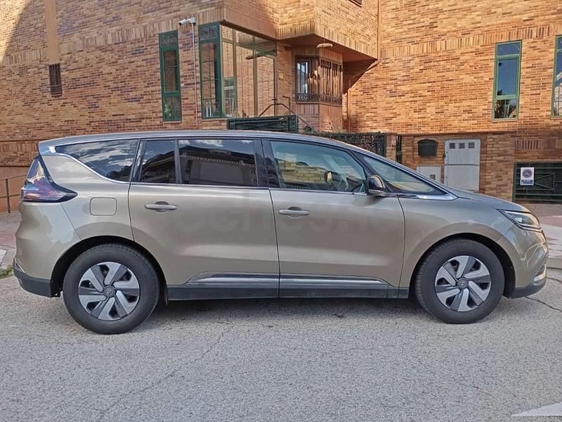 Usado Renault Espace Zen 130 CV (95 kW) 2015 Beige Monovolumen