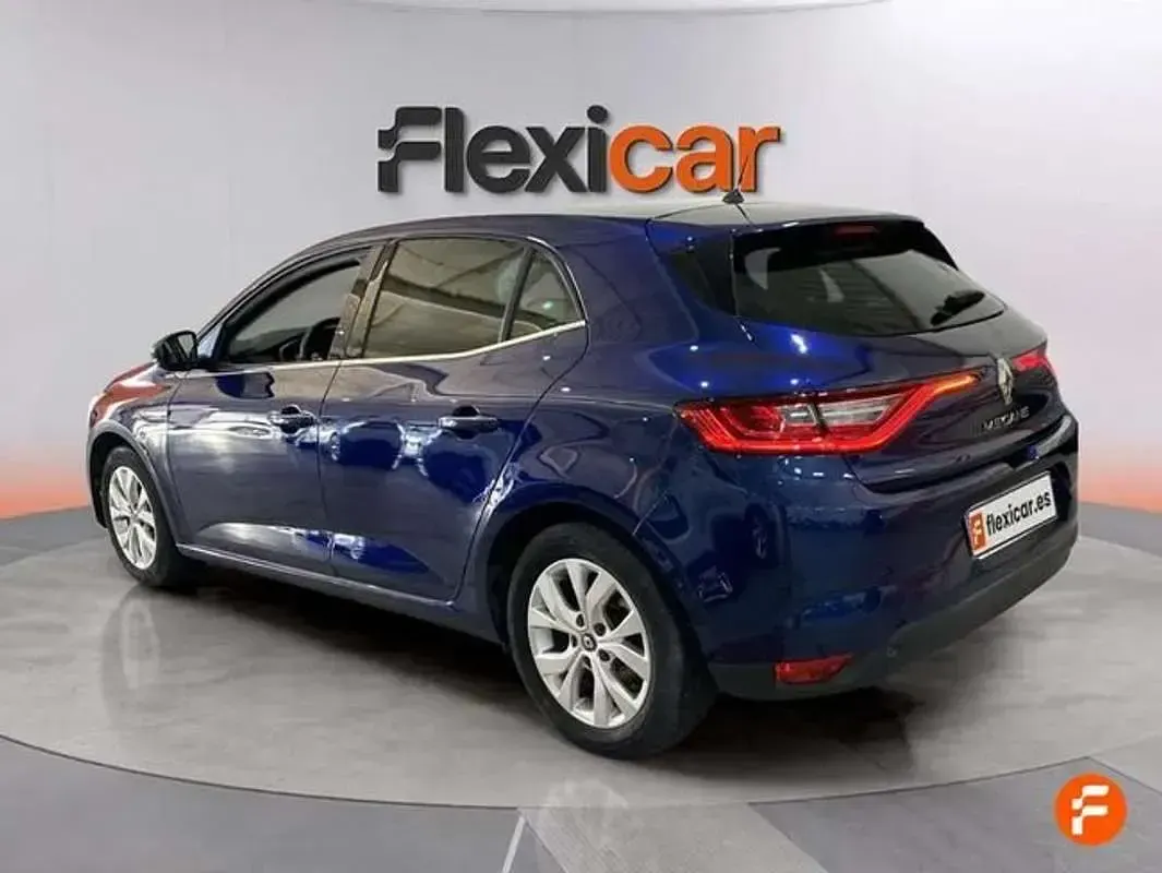 Usado Renault Mégane LIMITED 101 CV (74 kW) 2018 Azul Utilitario