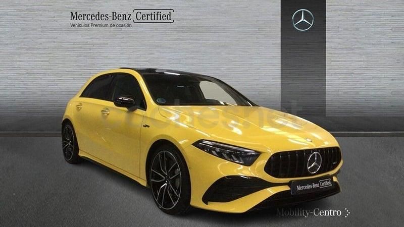 Usado Mercedes A35 AMG AMG 306 CV (225 kW) 2024 Amarillo sol Berlina