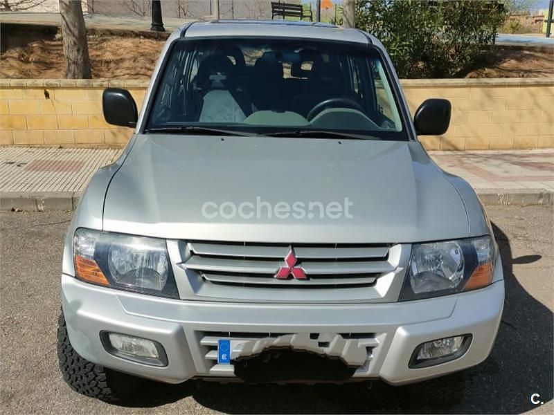 Usado Mitsubishi Montero 160 CV (117 kW) 2003 Gris / plata SUV