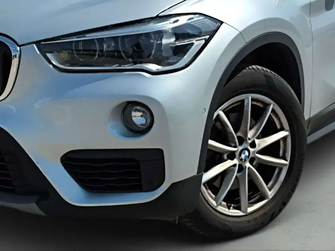 Usado BMW X1 140 CV (102 kW) 2019 Gris SUV
