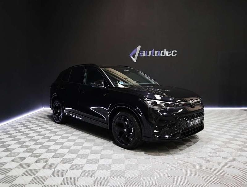 Negro Nuevo 2024 VW Tiguan R-line SUV | 41.900 € (Precio justo) - Imagen 1/4