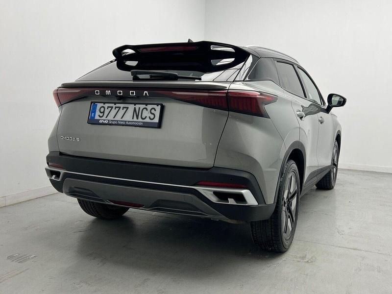 Usado Omoda 5 147 CV (108 kW) 2025 Gris SUV