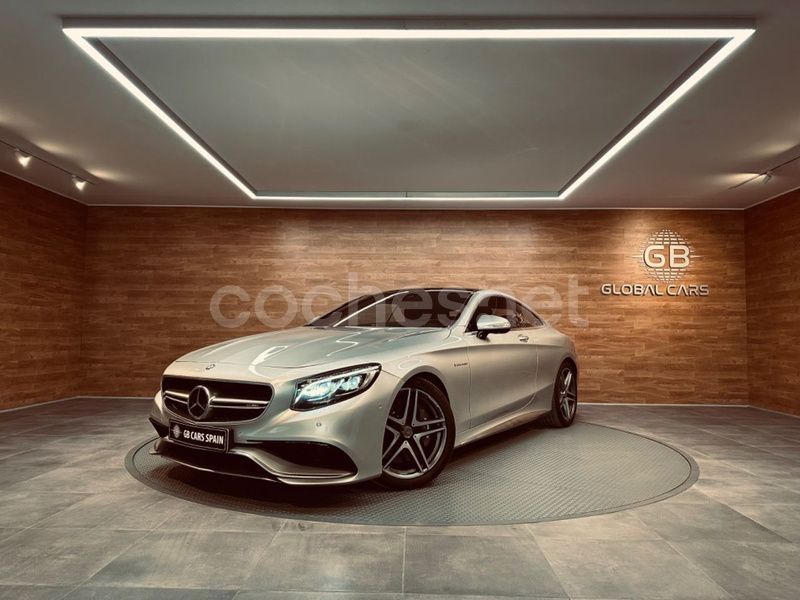 Gris / plata Usado 2016 Mercedes S63 AMG Coupe | 69.999 € - Imagen 1/4