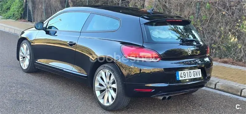 Usado VW Scirocco 140 CV (102 kW) 2010 Negro Coupe