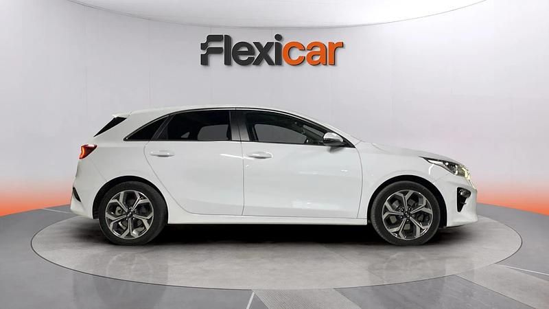 Usado Kia Ceed 115 CV (84 kW) 2020 Blanco Utilitario