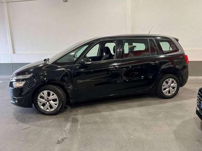 Usado Citroën Grand C4 Picasso Shine 120 CV (88 kW) 2019 Negro Monovolumen