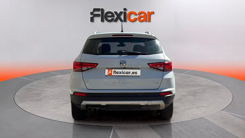 Begagnad Seat Ateca XCELLENCE 150 HK (110 kW) 2016 Vit SUV