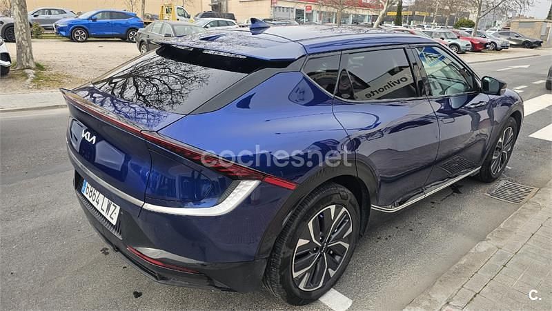 Usado Kia EV6 Air 167 kW (228 HP) 2022 Eléctrico SUV