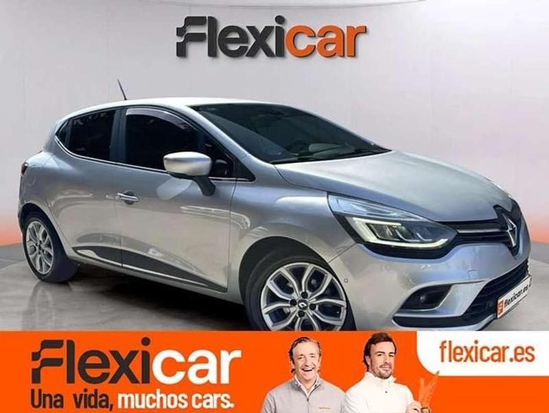Blanco Usado 2018 Renault Clio IV Zen Utilitario | 12.690 € (Caro) - Imagen 1/4