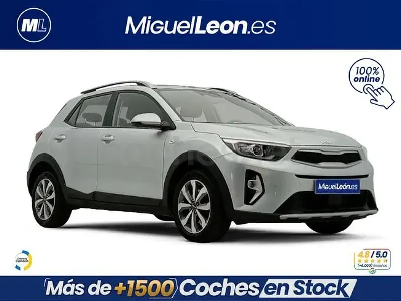 Usado Kia Stonic Active 100 CV (73 kW) 2025 Gris SUV