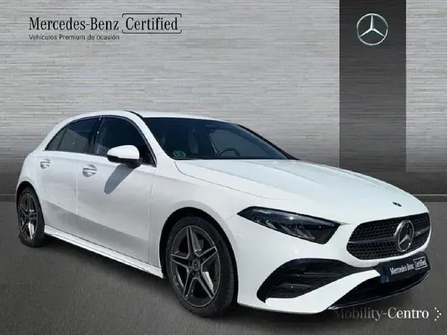 Usado Mercedes A180 116 CV (85 kW) 2025 Blanco polar
