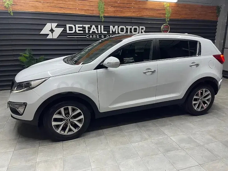 Usado Kia Sportage 115 CV (84 kW) 2015 Blanco SUV