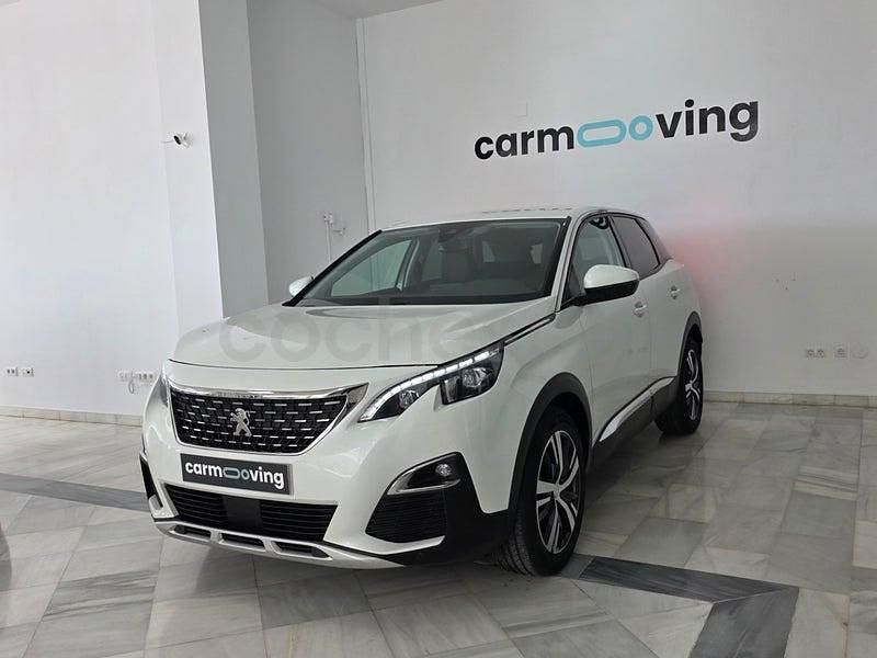 Usado Peugeot 3008 Allure 130 CV (95 kW) 2019 Blanco SUV