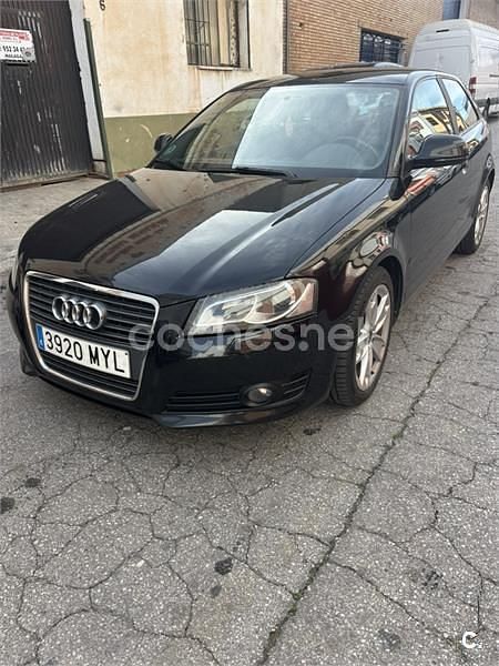 Usado Audi A3 Attraction 140 CV (102 kW) 2011 Negro Utilitario