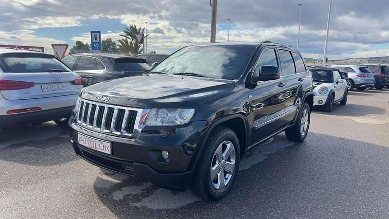 Usado Jeep Grand Cherokee Laredo 190 CV (139 kW) 2013 Negro SUV