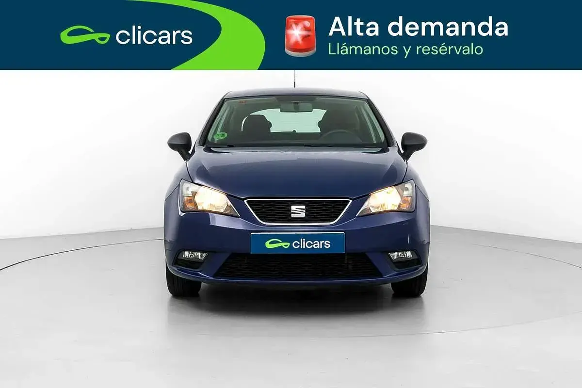 Usado Seat Ibiza Reference 75 CV (55 kW) 2017 Azul Utilitario