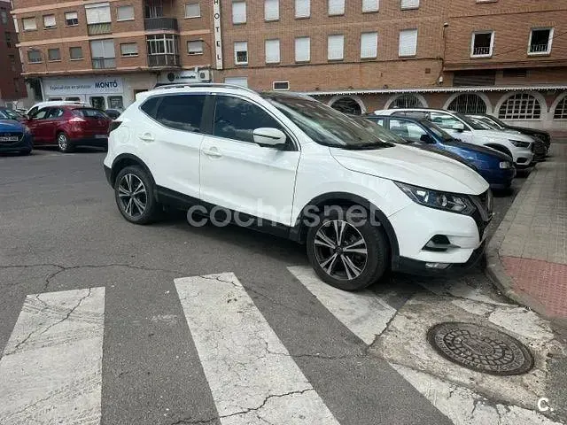 Usado Nissan Qashqai Tekna 115 CV (84 kW) 2019 Blanco SUV