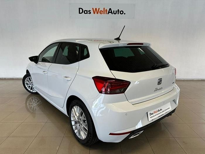 Blanco Usado 2025 Seat Ibiza | 18.300 € (Precio justo) - Imagen 1/4
