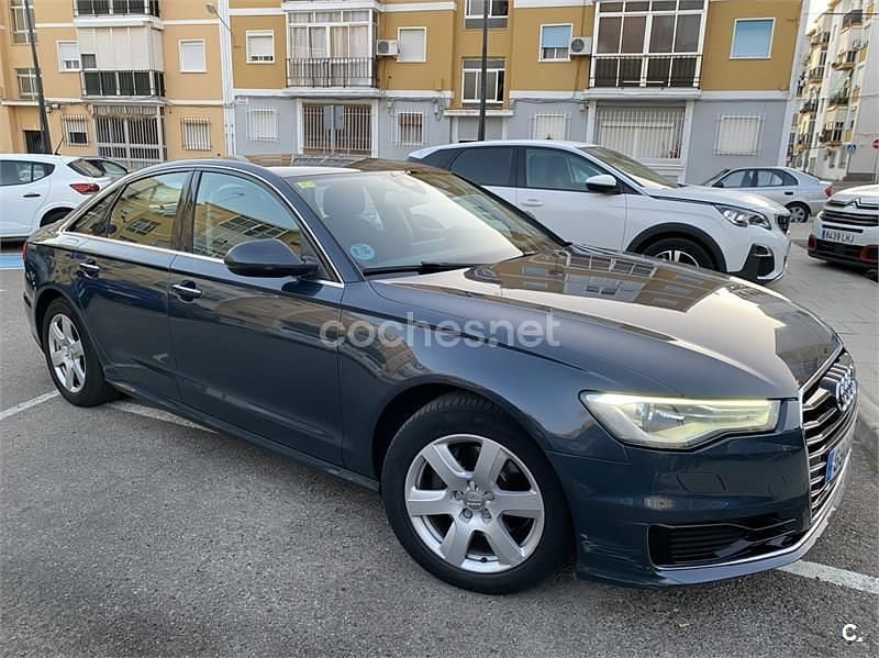 Usado Audi A6 190 CV (139 kW) 2016 Azul Berlina