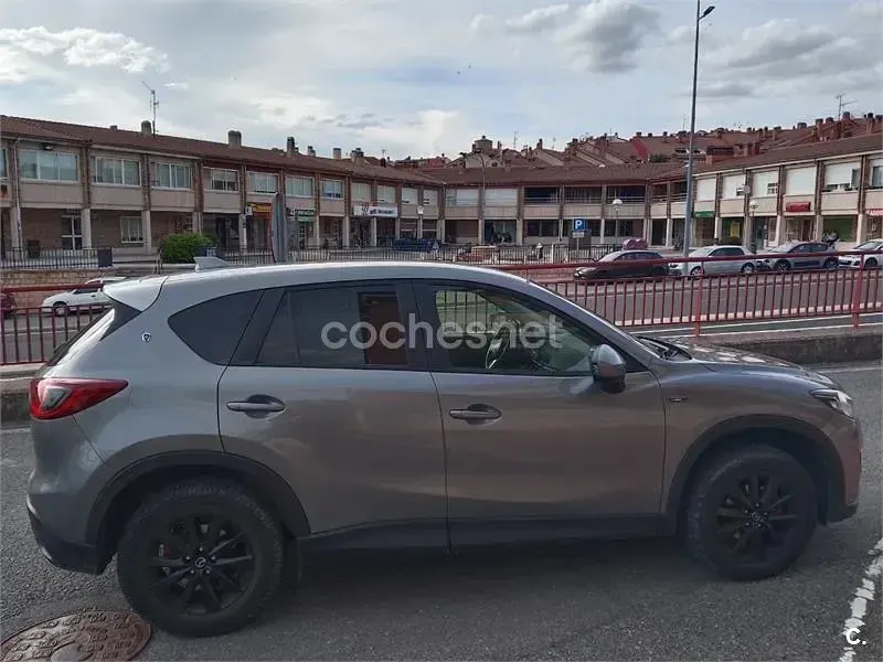 Usado Mazda CX-5 Style 150 CV (110 kW) 2014 Gris / plata SUV