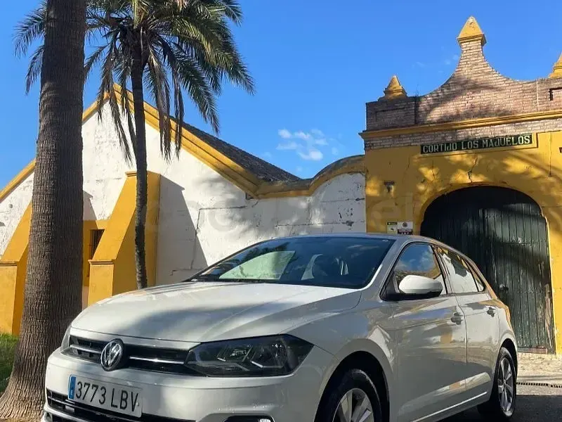 Usado VW Polo Advance 95 CV (69 kW) 2020 Blanco Utilitario