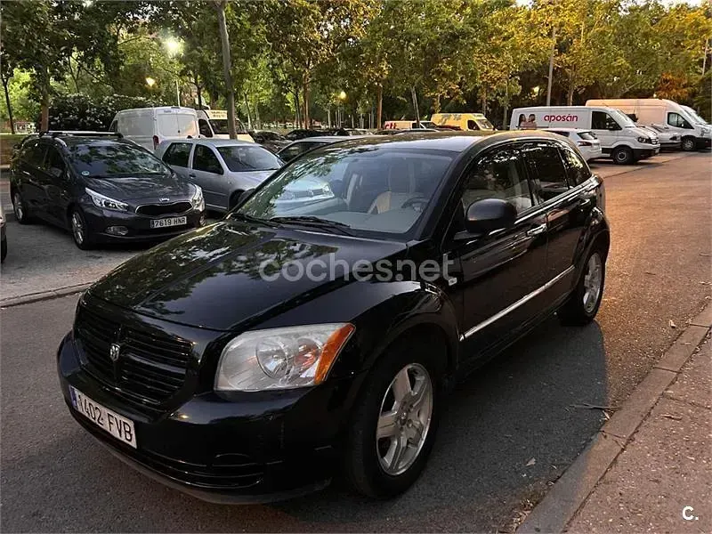 Usado Dodge Caliber SE 140 CV (102 kW) 2007 Negro Utilitario
