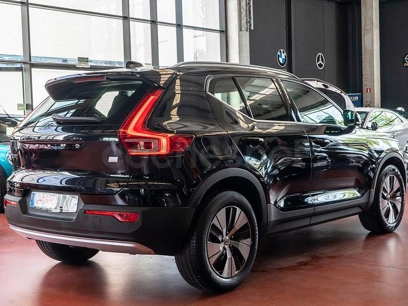 Usado Volvo XC40 Inscription 211 CV (155 kW) 2022 Negro SUV