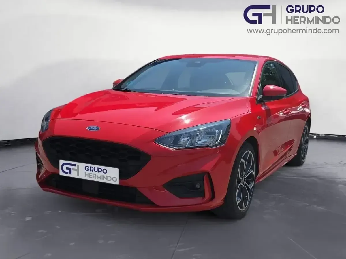 Usado Ford Focus ST-Line 125 CV (91 kW) 2022 Rojo Berlina